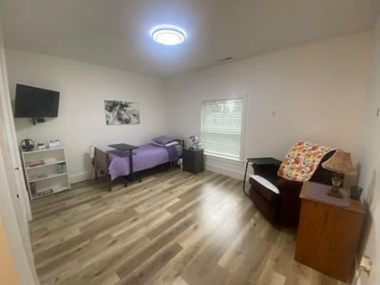 Cedar Oak Care Home, Daniela Lucescu - Gallery Image 3