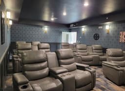 Hampton Manor of Bloomfield Hills - Gallery Image 2