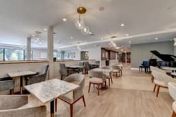Eben Silver Town - Gallery Image 6
