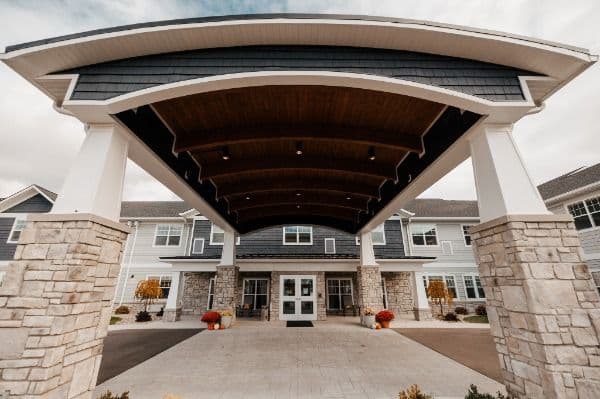 Harbor Terrace Senior Living - Gallery Image 2