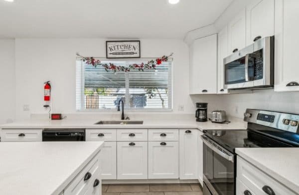 Desert Cove - Gallery Image 6