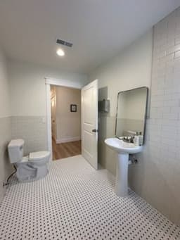 Traditions Of Livonia - Gallery Image 6