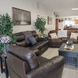 Meyer Manor - Gallery Image 5