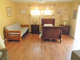 Kelly'S Foothill Villa* - Gallery Image 3