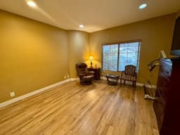 Elite Manor Residential Care - Gallery Image 6
