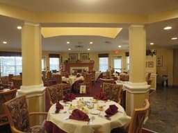 Vineyard Inn - Gallery Image 6
