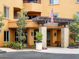 Atria La Jolla - Gallery Image 1