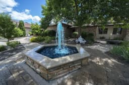 St Paul Villa - Gallery Image 1