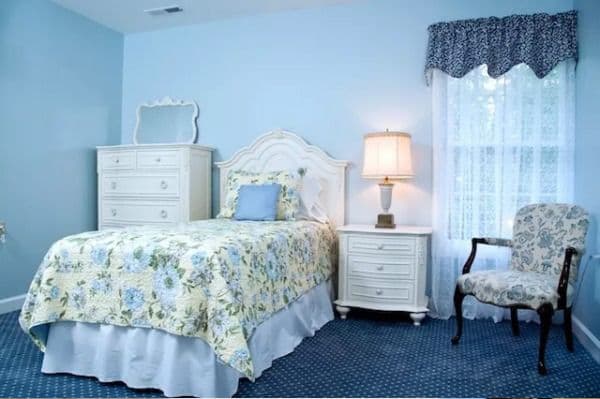 Chesapeake Manor Assisted Living - Gallery Image 4
