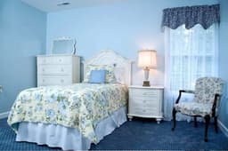 Chesapeake Manor Assisted Living - Gallery Image 4