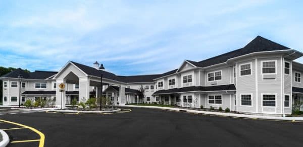 The Villa at Westhampton - Gallery Image 1