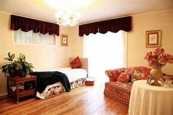 Windsor Gardens Inc - Gallery Image 2