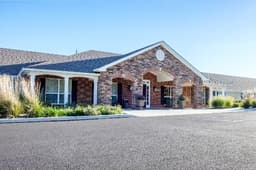 Artis Senior Living of Huntingdon Valley - Gallery Image 1