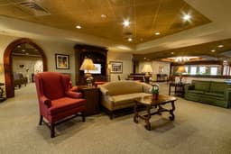 The Inn at Whitewood Village - Gallery Image 6