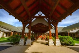 The Inn at Whitewood Village - Gallery Image 3