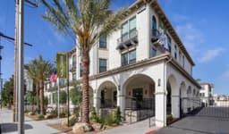 Oakmont of Huntington Beach - Gallery Image 1