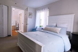 Gurwin Jewish- Fay J. Lindner Residences - Gallery Image 3