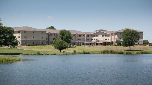 Oxbow Living Center - Gallery Image 4