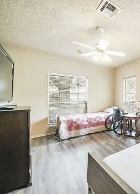 Avid Care Cottages - North - Gallery Image 4