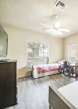 Avid Care Cottages - North - Gallery Image 4