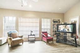 Avid Care Cottages - North - Gallery Image 3