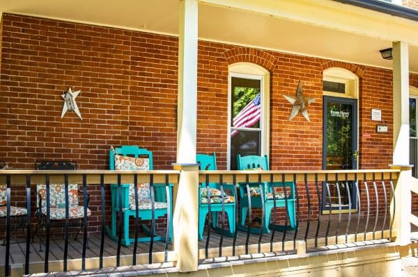 Bross Street Assisted Living - Gallery Image 2