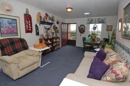 Apple Leaf Assisted Living - Gallery Image 6