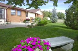 Apple Leaf Assisted Living - Gallery Image 2