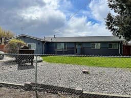 Sk Living - Gallery Image 1