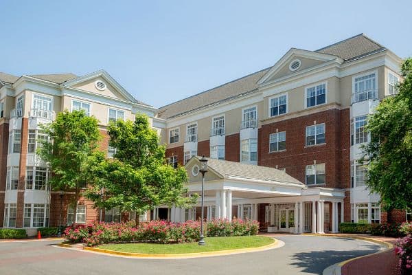 Grand Oaks - Gallery Image 4