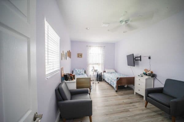 Villa of Kings & Queens of Delray - Gallery Image 5