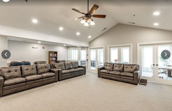 Country Care Ii - Gallery Image 2