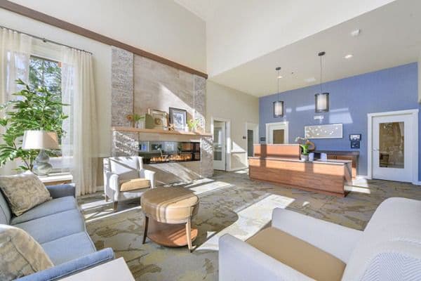 Silverado Bellevue - Gallery Image 3