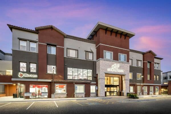 The Manor Village at Desert Ridge - Gallery Image 1