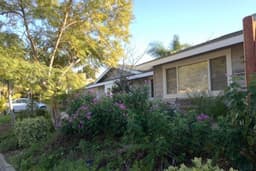 Julia's Cottage - Gallery Image 1