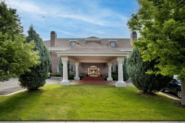 The Wentworth At Coventry I Senior Living - Gallery Image 2