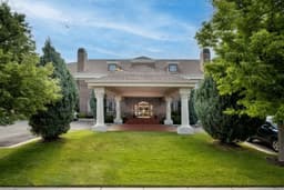 The Wentworth At Coventry I Senior Living - Gallery Image 2