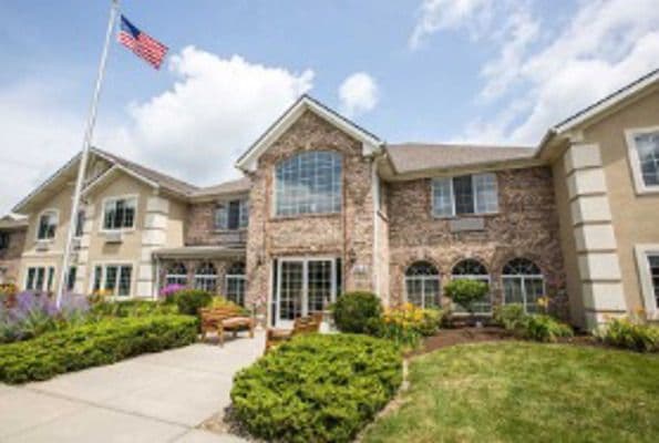 Crownpointe Of Lebanon - Gallery Image 2