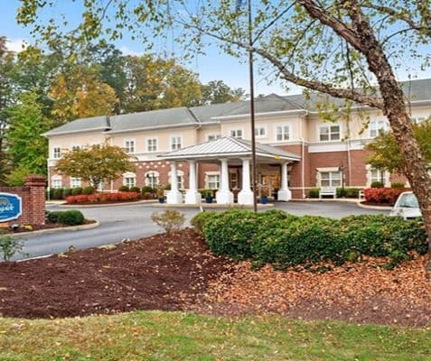 Charter Senior Living of Newport News - Gallery Image 6