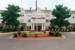 The Gables on Pelham Assisted Living - Gallery Image 4