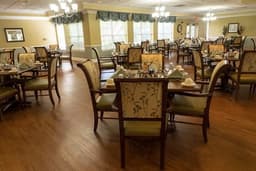 The Gables on Pelham Assisted Living - Gallery Image 5