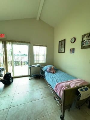 Anne'S Place Ii - Gallery Image 4