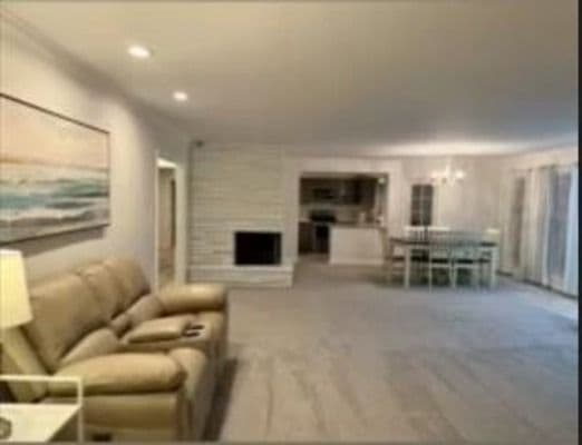 Applewood Lane Place - Gallery Image 4