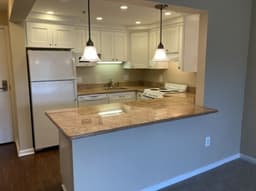 Oxford Enhanced Senior Living - Gallery Image 3