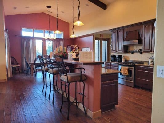 Circle of Life Alzheimer's Homes - Gallery Image 5
