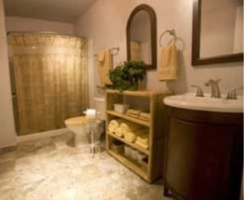 Gracious Granny'S - Gallery Image 1