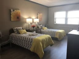 Birchwood Suites - Gallery Image 6