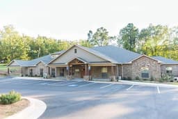 BeeHive Homes of Gainesville - Gallery Image 1