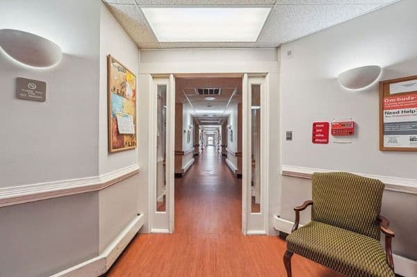 CUMMING HEALTH AND REHAB PCH - Gallery Image 6