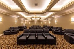 Laurel Lodge Assisted Living & Memory Care - Gallery Image 6
